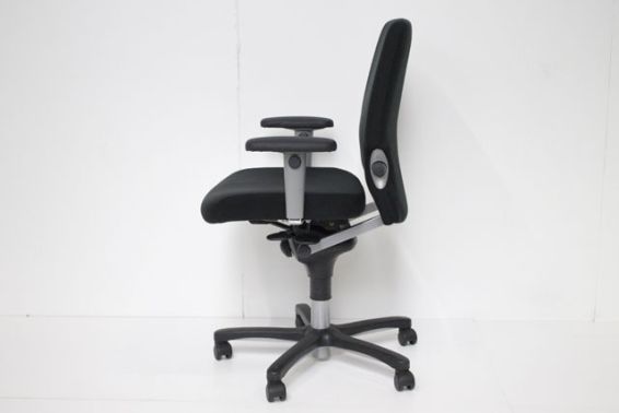 Tweedehands bureaustoel Comforto 77