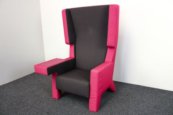 Earchair Prooff4