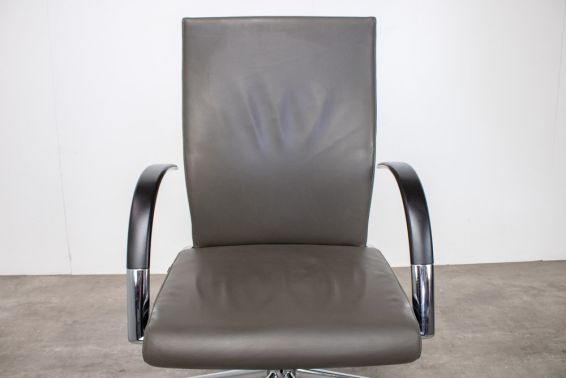 Leren design stoel Ahrend 350 6