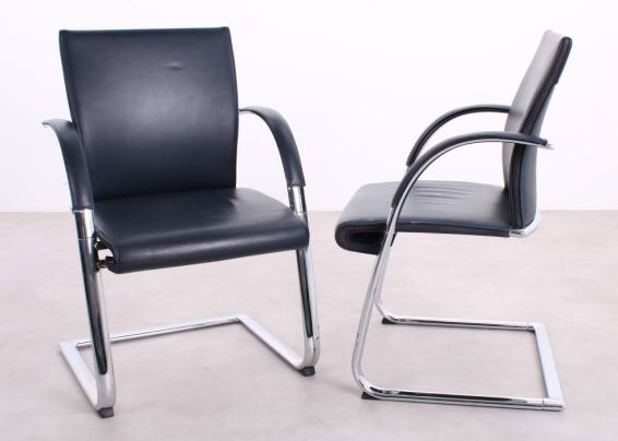 Leren vergaderstoel Ahrend 350