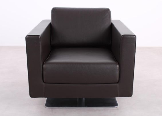 Vitra Park Swivel Armchair1