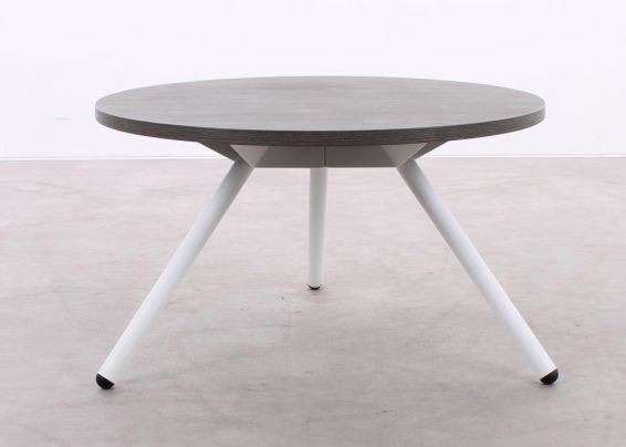 Ronde tafel Lonc Low-a-Lowha, nieuw blad