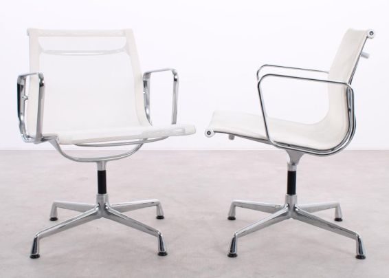 Vitra Aluminium Chair EA108