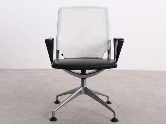 Vitra Meda Chair1