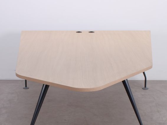 7779-Tweedehands-vergadertafel-Dynamobel-CELL
