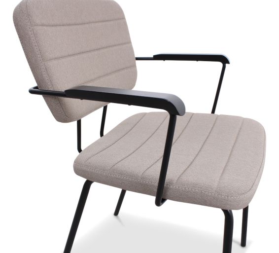 Stoel power 4 poots frame met armleggers en 5 cm dik bekleed