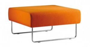 Zitelement / wachtkamerbank Pedrali Host zonder rug in de kleur oranje