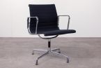 Vitra Eames Aluminium Chair EA108