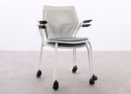 MultiGeneration by Knoll® stoel