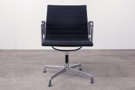 Aluminium Chair Vitra EA108 4