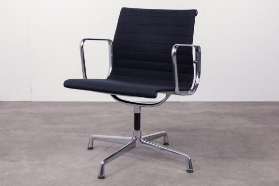 Aluminium Chair Vitra EA108 5