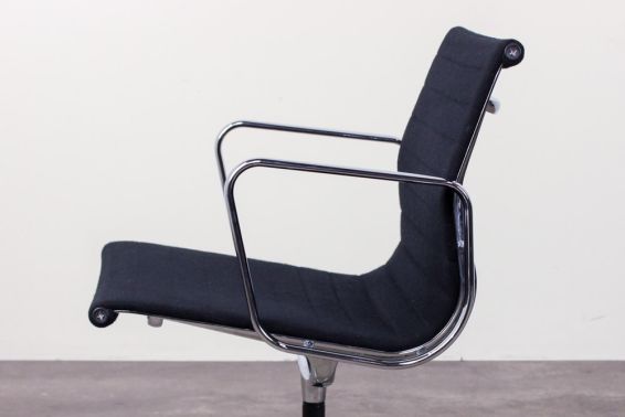 Aluminium Chair Vitra EA108 1