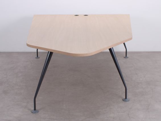 7779-Tweedehands-vergadertafel-Dynamobel-CELL