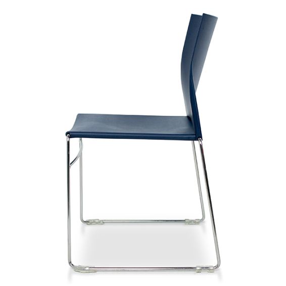 Kantinestoel Garda S450 met sledeframe
