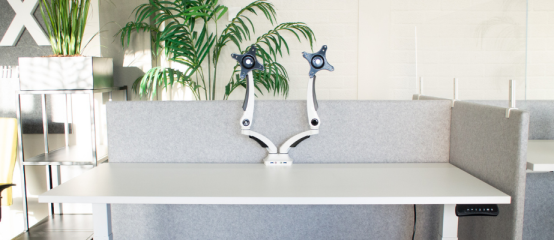 Welke accessoires maken een thuiswerkplek compleet?